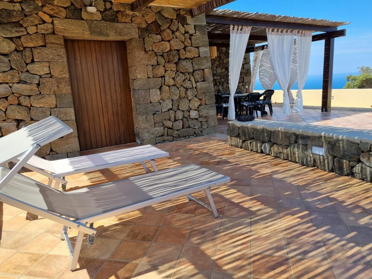 Holiday home Dammuso Il Tramonto Di Nica' *