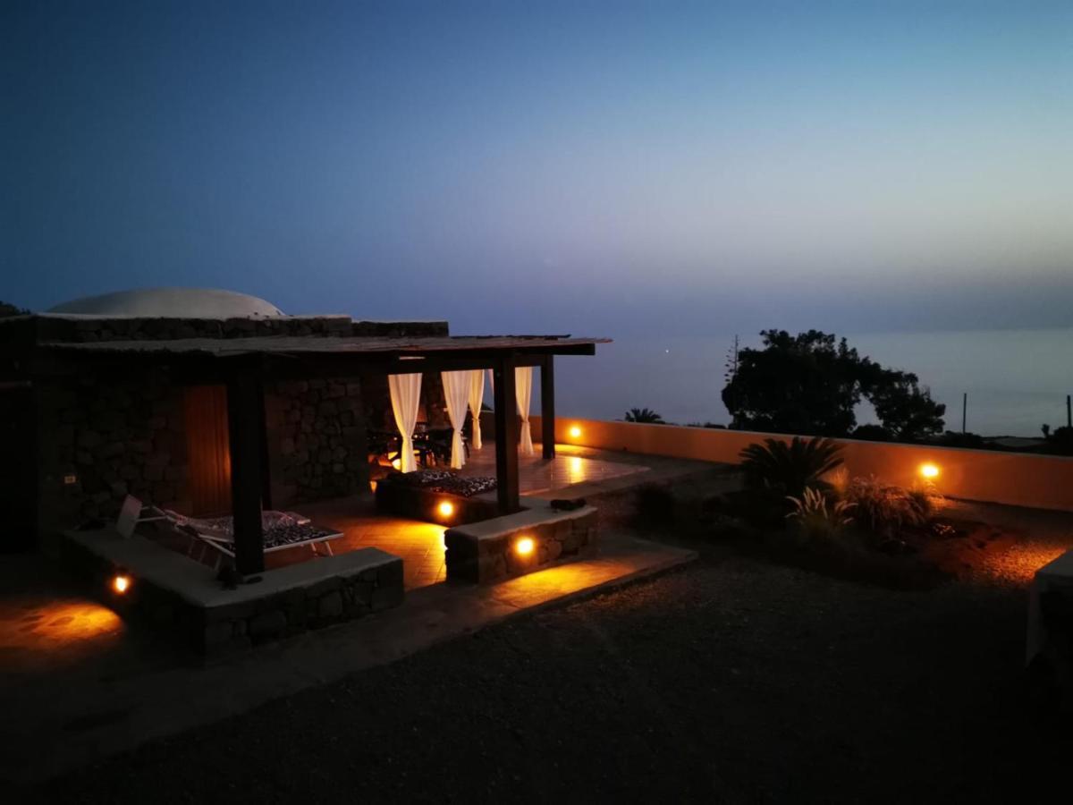 Dammuso Il Tramonto Di Nica' Holiday home
